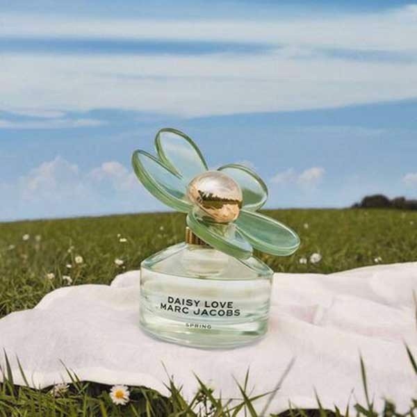 MARC JACOBS Daisy Love Spring 8530 50