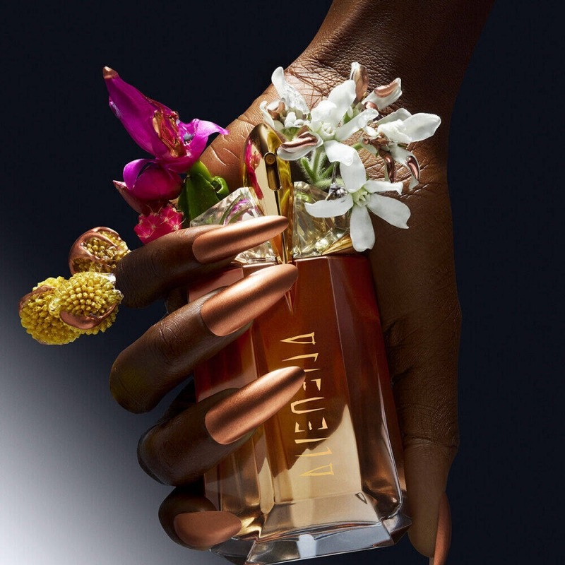 Mugler Alien Goddess オードパルファム 90mL MUGLER Alien Goddess Supra Florale - купить женские духи, цены от