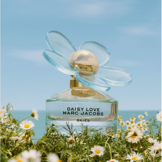 MARC JACOBS Daisy Love Skies