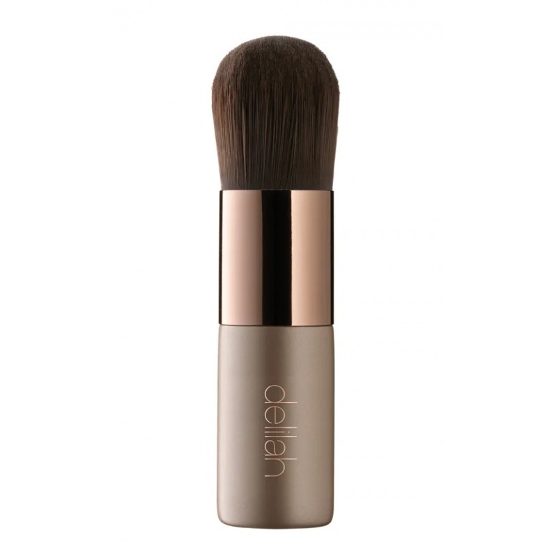 

Аксессуары для макияжа Delilah, Foundation Kabuki