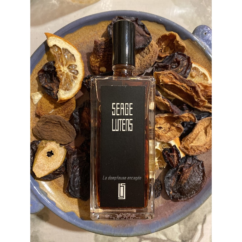 Serge Lutens La Dompteuse Encagee - купить духи, цены от 370