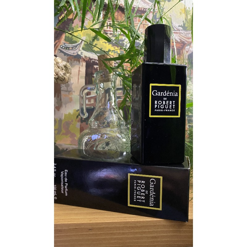 Robert Piguet Gardenia купить женские духи, цены от 17740 за