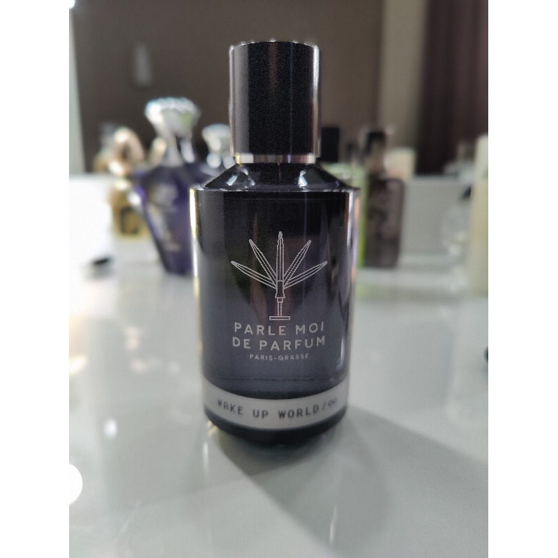 Parle Moi de Parfum Wake Up World - купить духи, цены от 300 р. за