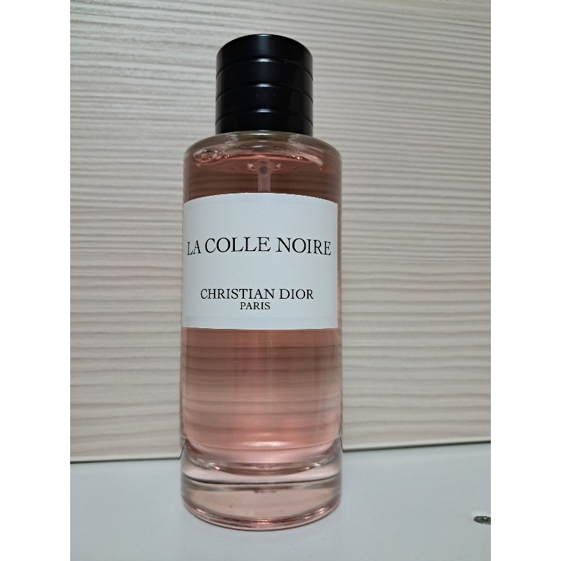 DV7012C CHRISTIAN DIOR　LA COLLE NOIRE La Colle Noire: floral unisex perfume from the Grasse region