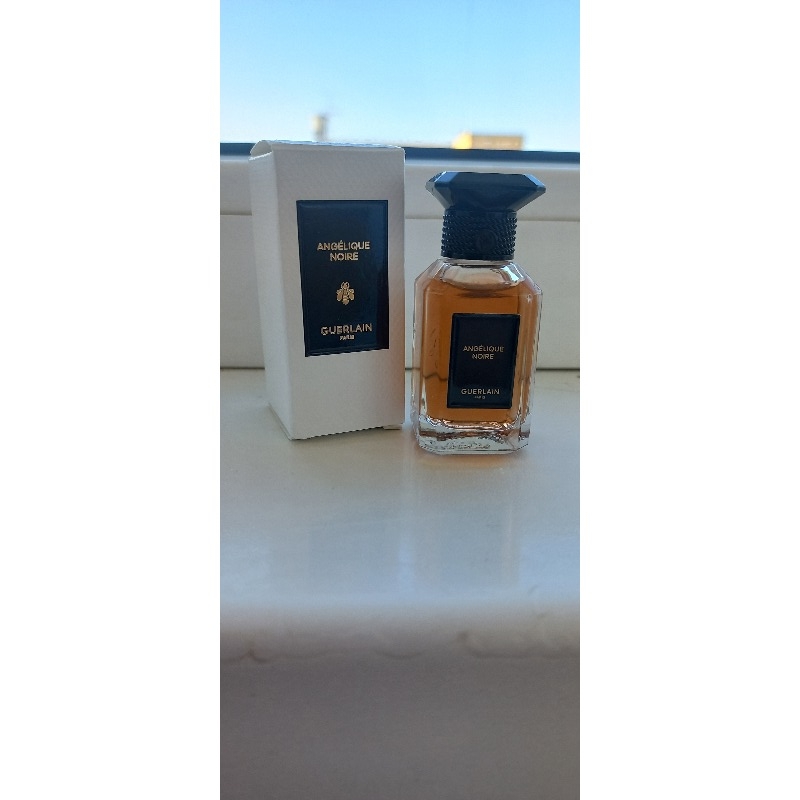 Guerlain Angelique Noire - купить духи, цены от 1220 р. за 2 мл