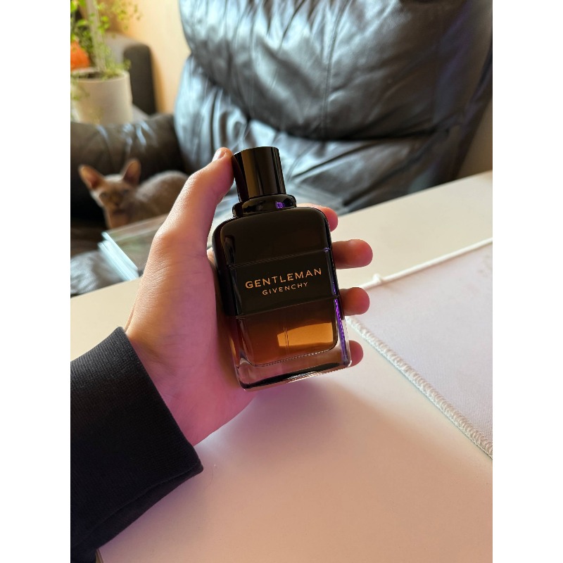 GIVENCHY Gentleman Eau de Parfum Reserve Privée - купить духи