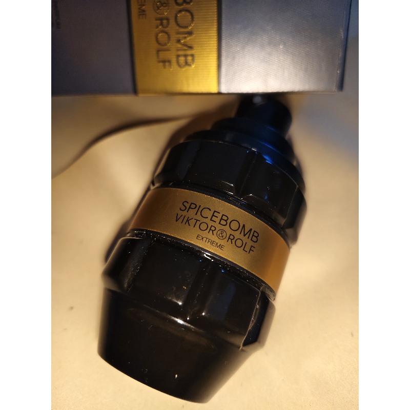 Viktor & Rolf Spicebomb Extreme - купить мужские духи, цены от 310