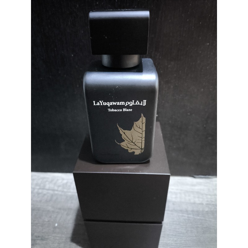 tobacco blaze review Cheap Fragrances: Reviews on the comments : r/fragranceclones the signature leather accord of the La Yuqawam masculine series melts with audacious aldehydic notes Rasasi Tobacco Blaze - 
