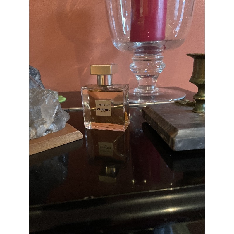 Chanel Gabrielle - купить женские духи, цены от 410 р. за 1 мл