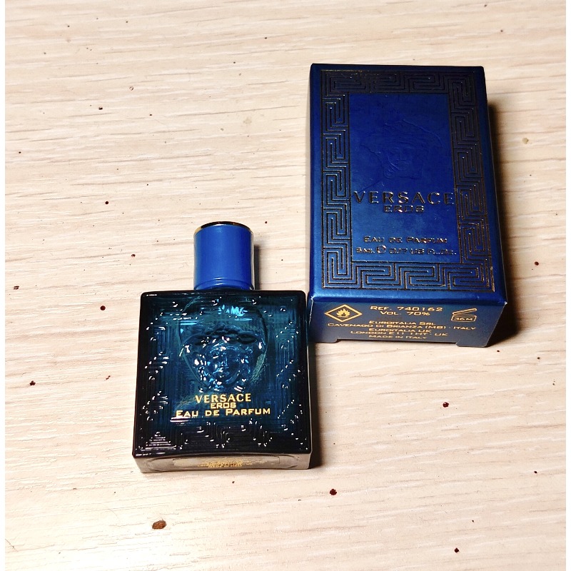 Versace Eros Eau De Parfum - купить мужские духи, цены от 90 р. за