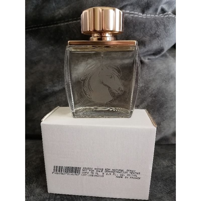 Lalique homme. Духи Lalique Equus. Лалик лошадь Парфюм. Лалик лошадь Парфюм мужской. Lalique pour homme Equus тестер флакона.