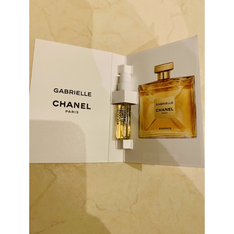 coco gabrielle essence