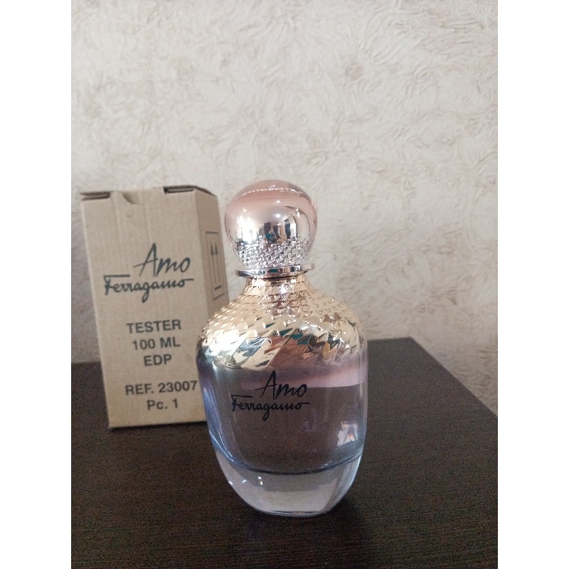 Salvatore Ferragamo Amo Ferragamo - купить женские духи, цены от 630 р. за  5 мл