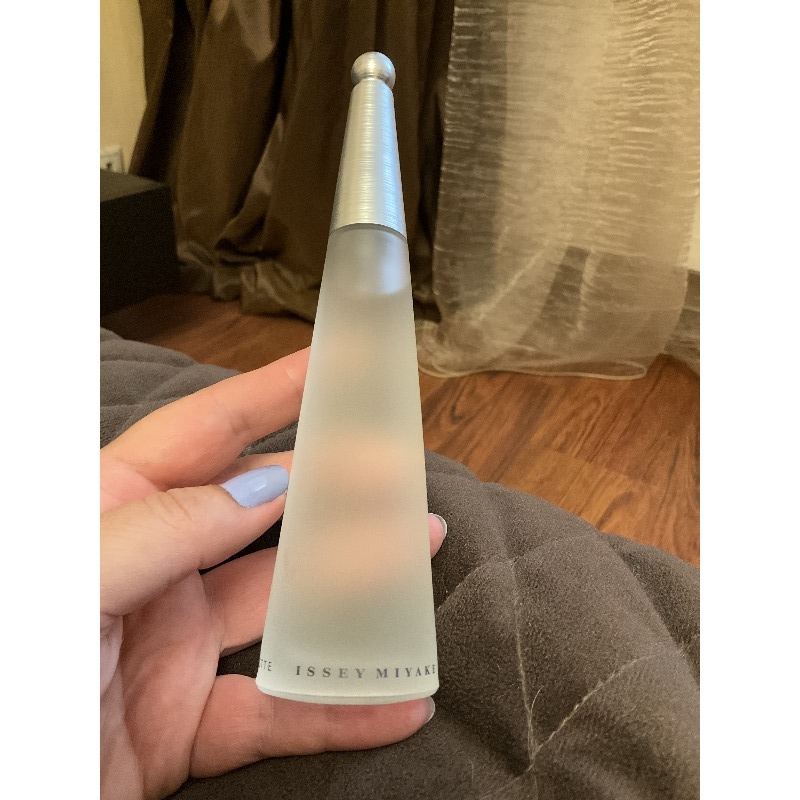 Issey Miyake L eau d Issey 220 2