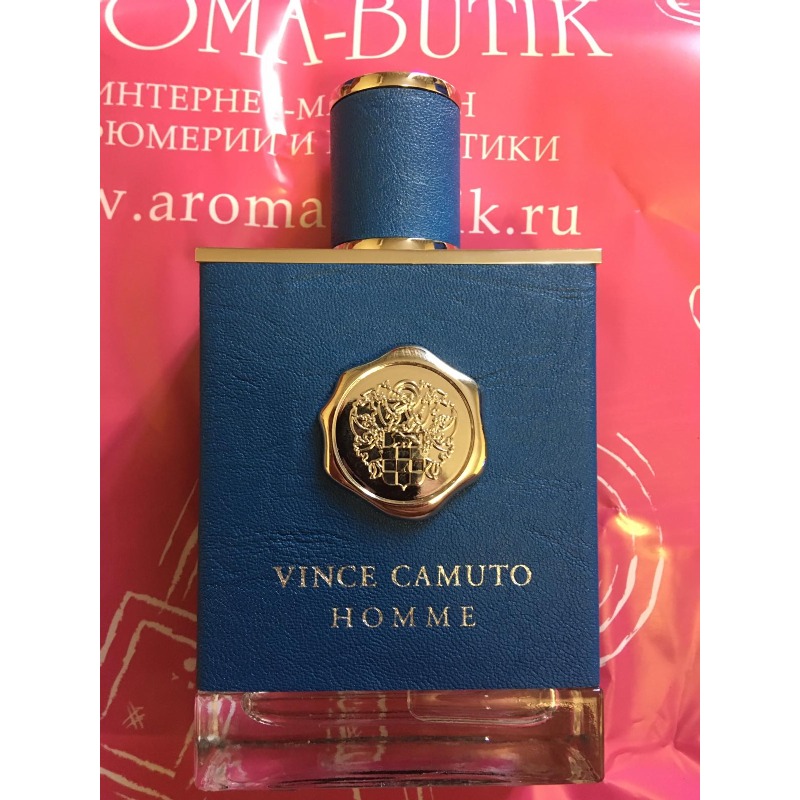 is vince camuto luxury brand - Ilustrasi 3