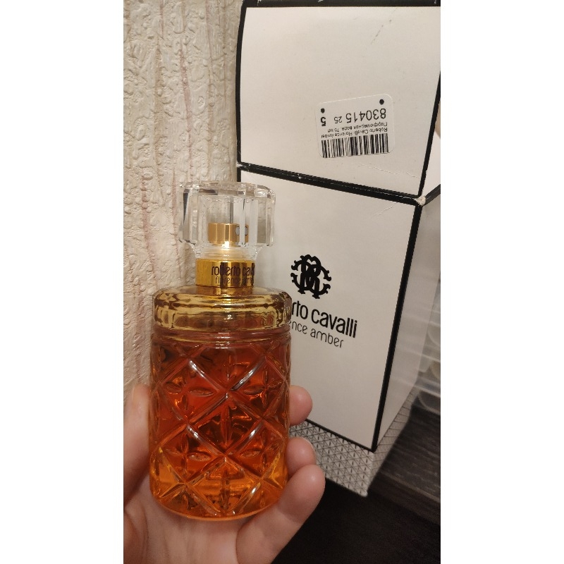 Florence amber roberto cavalli shop