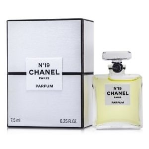 Chanel №19