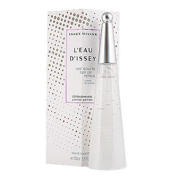 Issey Miyake L’Eau d’Issey Une goutte sur un Petale